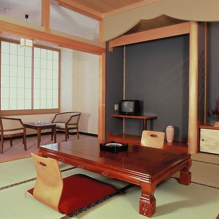 Ryokan Ikazawa Onsen Yumotokan Minamiuonuma Екстер'єр фото